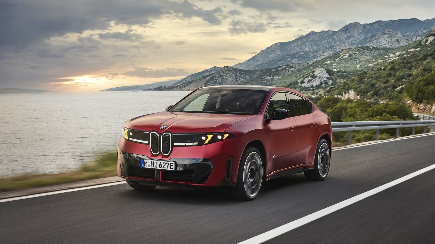 Supercompeter Nuova BMW iX4: doppio motore di serie, supercomputer Heart of Joy e ...